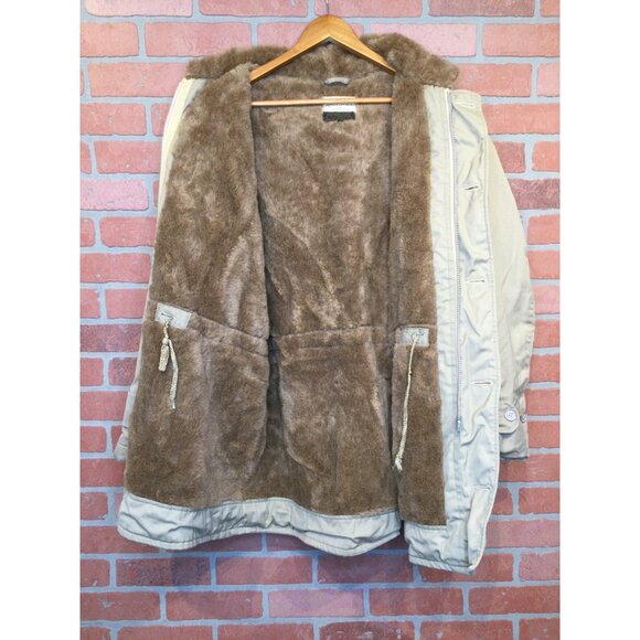 Vintage LL Bean Mens Fur Lined Parka Coat Size 44 Tan Chore Barn Work - Picture 2 of 12